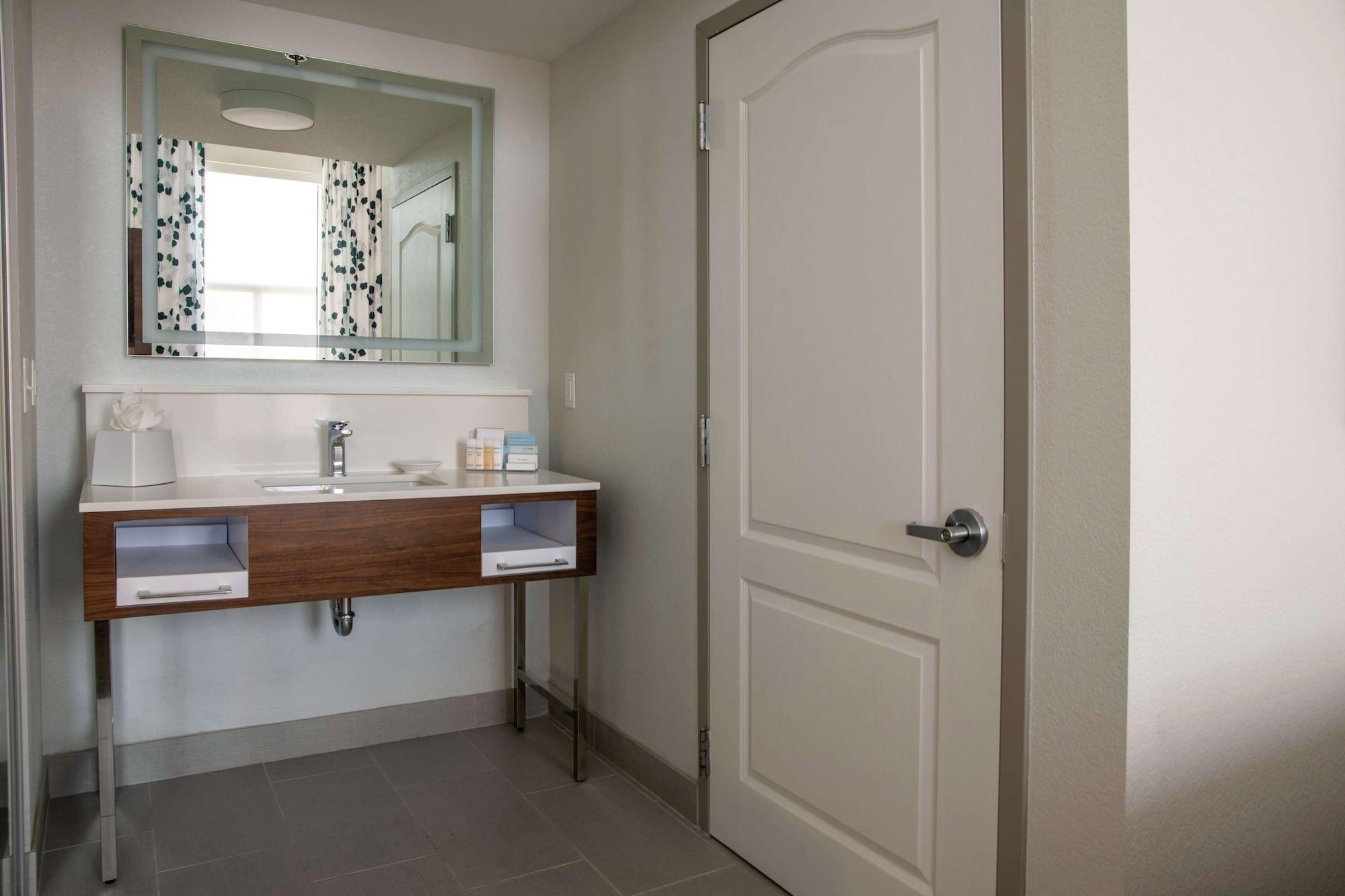Hampton Inn & Suites Sherman Oaks Лос Анджелис Екстериор снимка