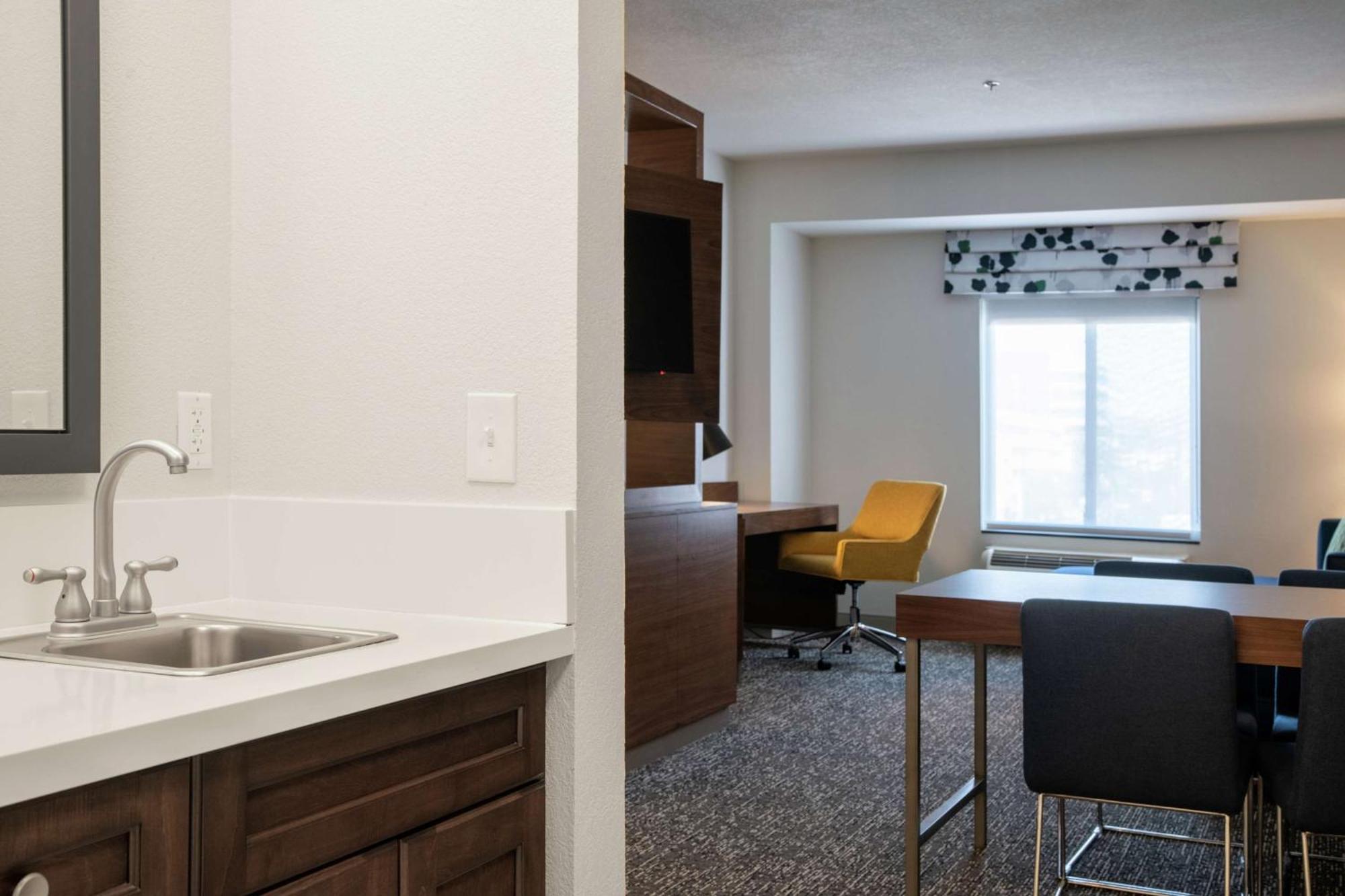 Hampton Inn & Suites Sherman Oaks Лос Анджелис Екстериор снимка